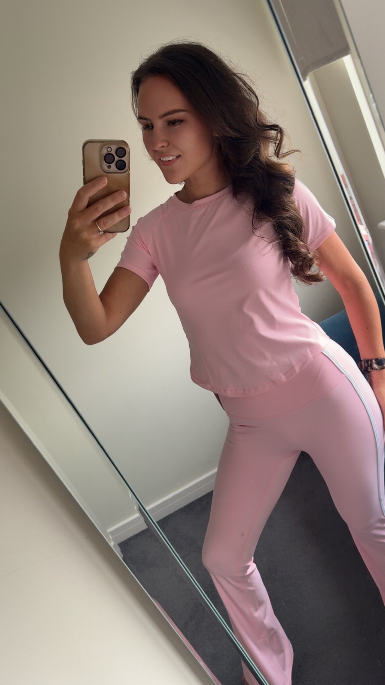 Short Sleeve Flare Gym Set